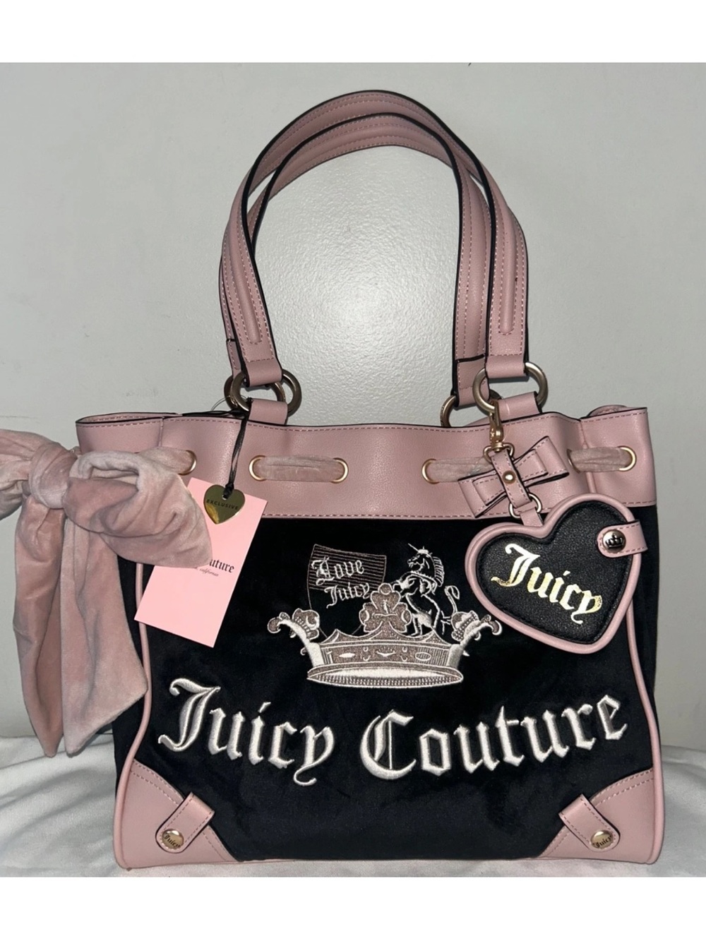 NEW! JUICY COUTURE Royal Juicy Crown Daydreamer Velour Tote Black/Pink